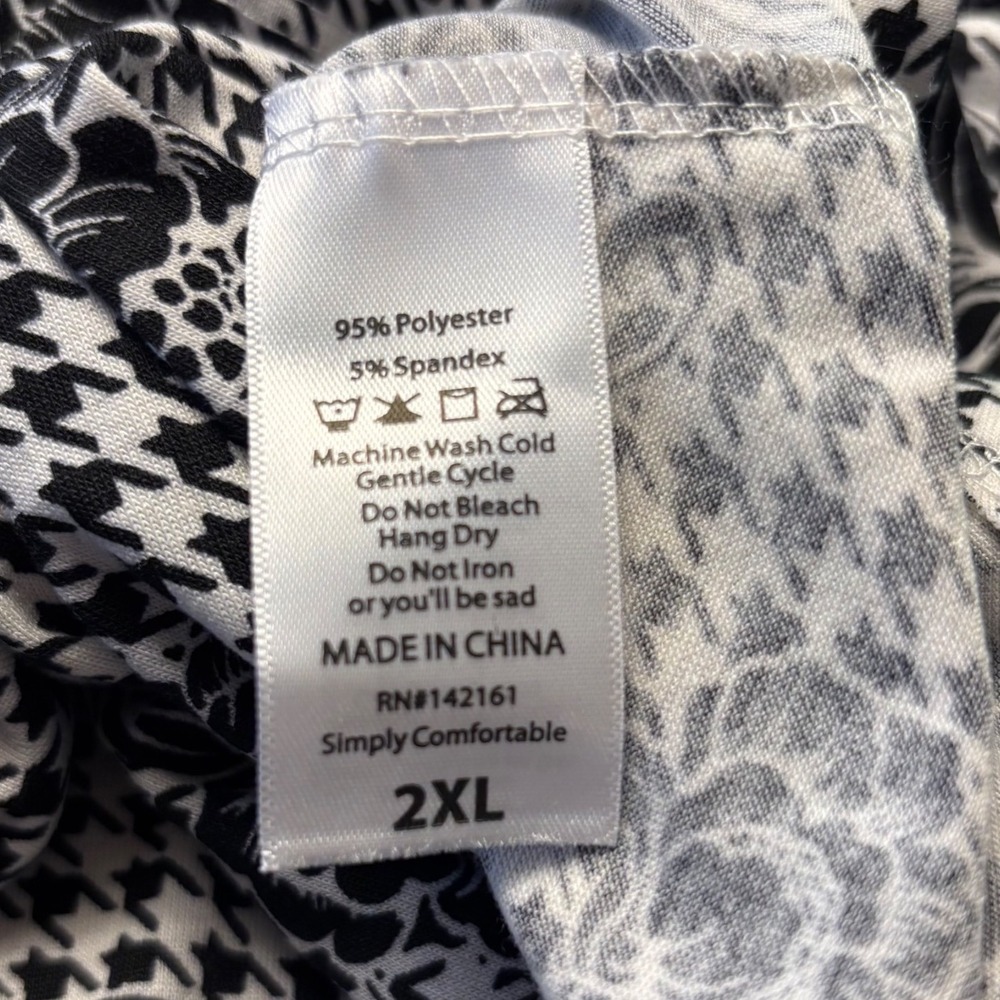 LuLaRoe Womens Dress Size 2XL Carly Black Houndstooth Roses Floral 2X XXL NWT - Picture 5 of 6
